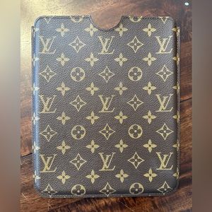 Louis Vuitton brown IPad tablet case- like new